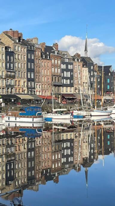 Jolie Maison Centre Historique Honfleur Extérieur photo